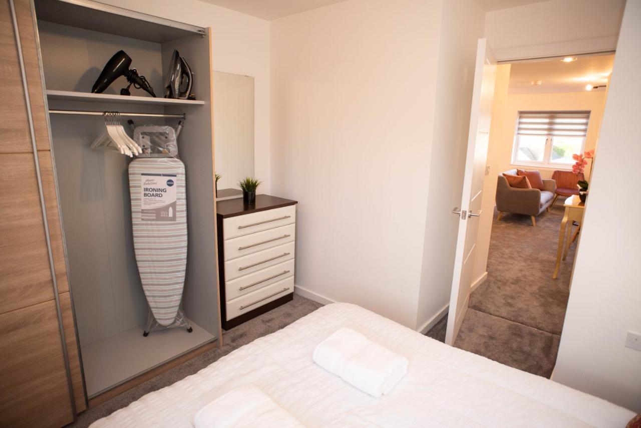 Walnut Flats-F4, 2-Bedroom With Ensuite - Parking, Netflix, Wifi - Close To Oxford, Bicester & Blenheim Palace Kidlington Exteriör bild