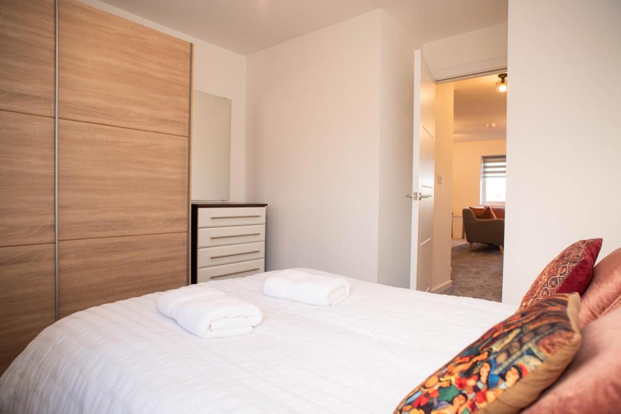Walnut Flats-F4, 2-Bedroom With Ensuite - Parking, Netflix, Wifi - Close To Oxford, Bicester & Blenheim Palace Kidlington Exteriör bild