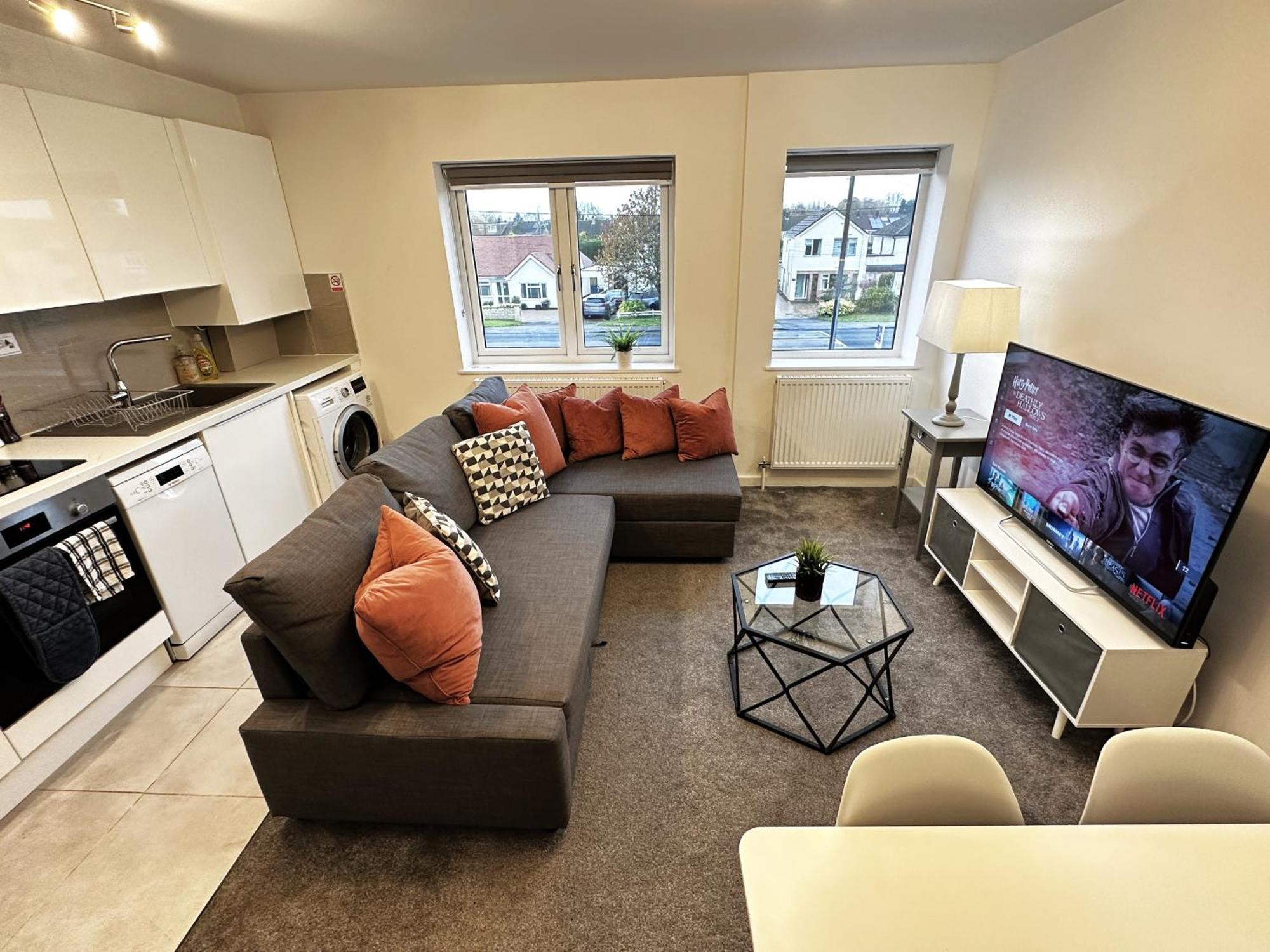 Walnut Flats-F4, 2-Bedroom With Ensuite - Parking, Netflix, Wifi - Close To Oxford, Bicester & Blenheim Palace Kidlington Exteriör bild